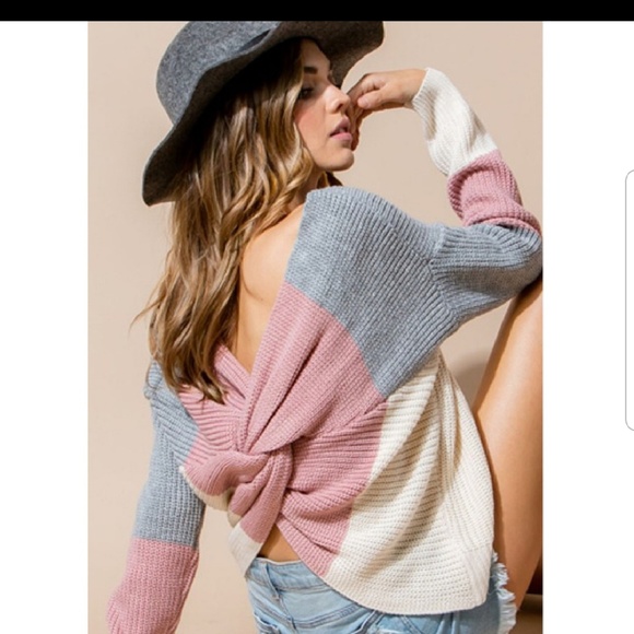 SALE!!!  Twist back sweater - Picture 4 of 4